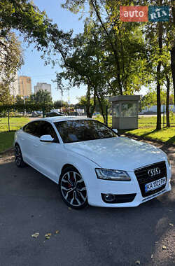 Купе Audi A5 2010 в 