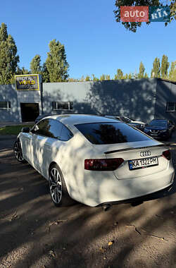 Купе Audi A5 2010 в 