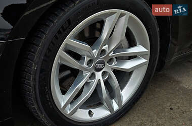 Купе Audi A5 2019 в 