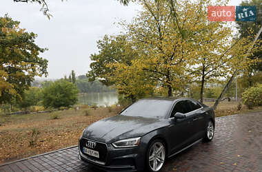 Купе Audi A5 2017 в 