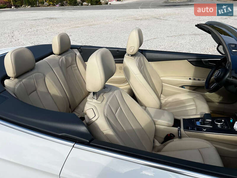 Кабриолет Audi A5 2017 в Киеве