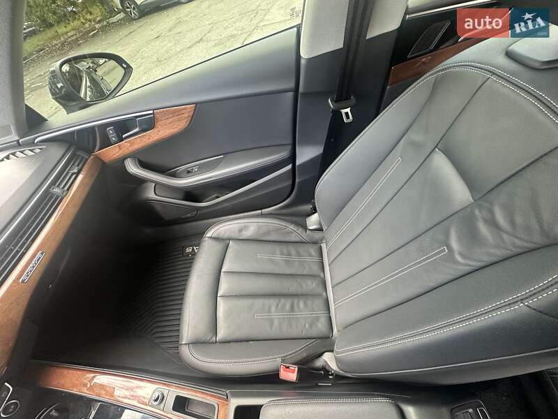 Лифтбек Audi A5 2021 в Киеве