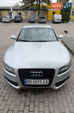 Купе Audi A5 2011 в 