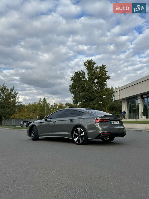 Лифтбек Audi A5 2022 в Днепре фото 10 Лифтбек Audi A5 2022 в Днепре