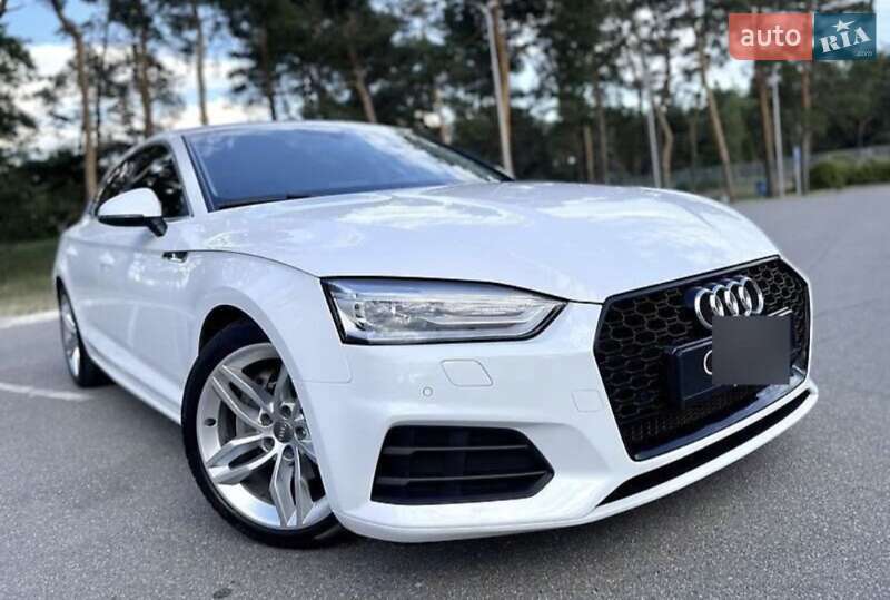 Купе Audi A5 2017 в Киеве