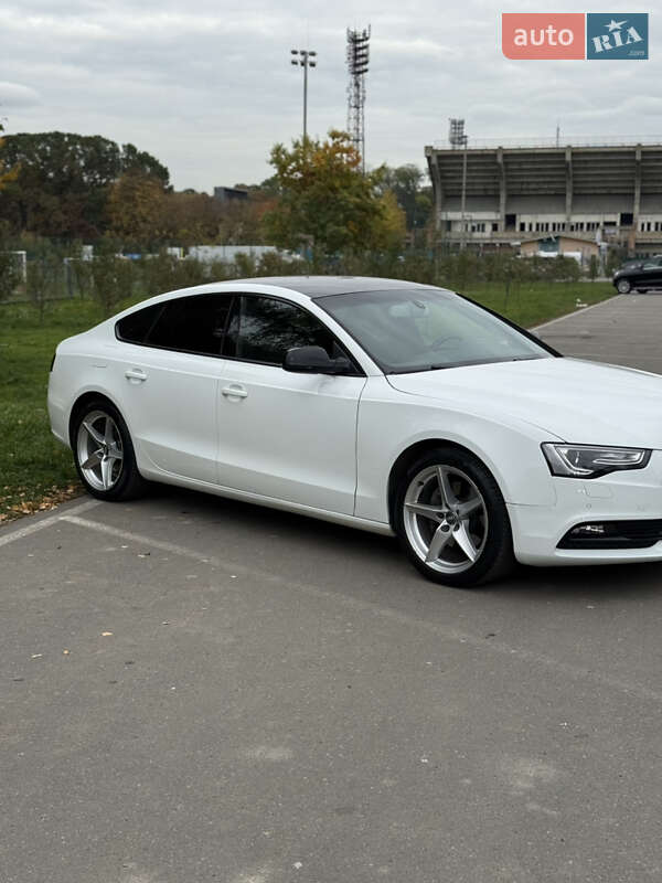 Купе Audi A5 2012 в Ивано-Франковске