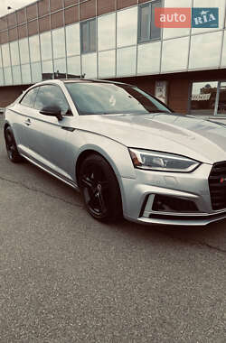 Купе Audi A5 2017 в 