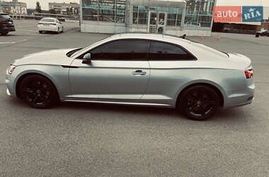 Купе Audi A5 2017 в 