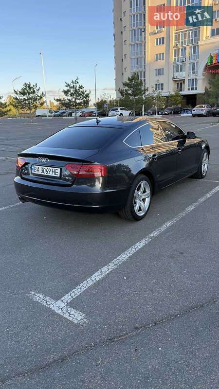 Купе Audi A5 2011 в Николаеве