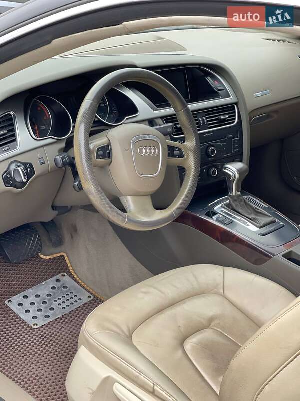 Купе Audi A5 2009 в Києві фото 7 Купе Audi A5 2009 в Києві