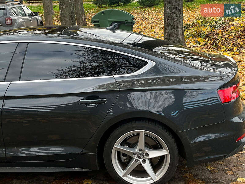 Купе Audi A5 2017 в Києві фото 12 Купе Audi A5 2017 в Києві