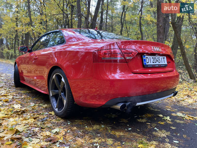 Купе Audi A5 2010 в Києві
