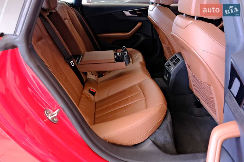 Лифтбек Audi A5 2021 в Одессе