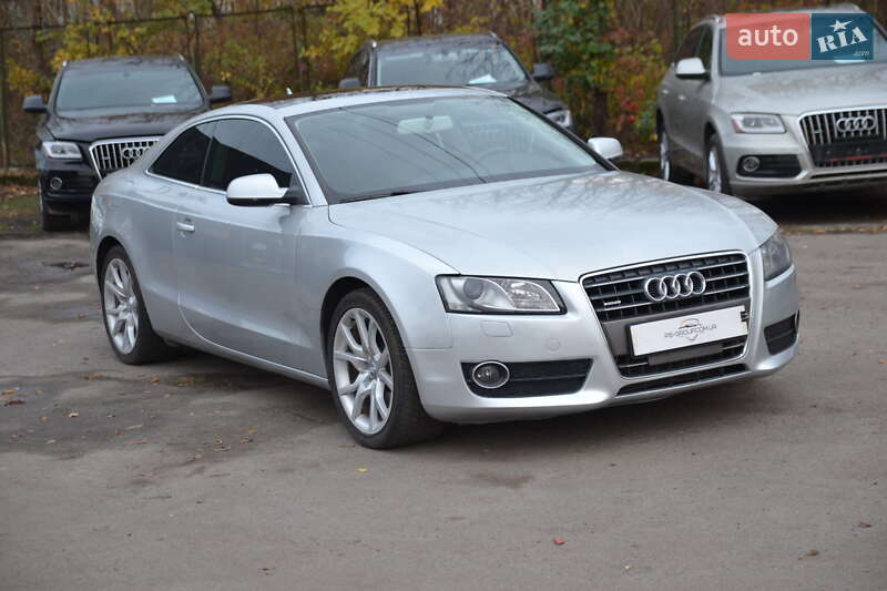 Купе Audi A5 2011 в Луцке