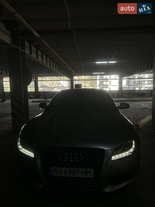 Купе Audi A5 2009 в Тячеві