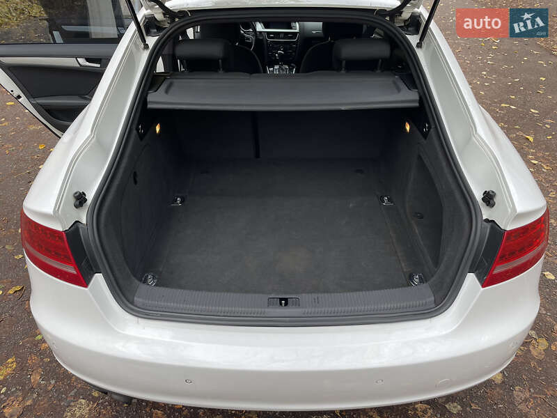 Купе Audi A5 2010 в Києві