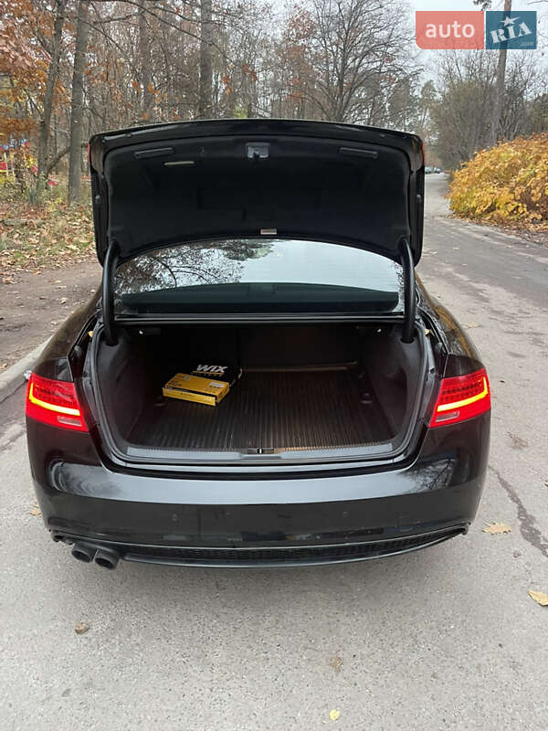 Купе Audi A5 2016 в Киеве