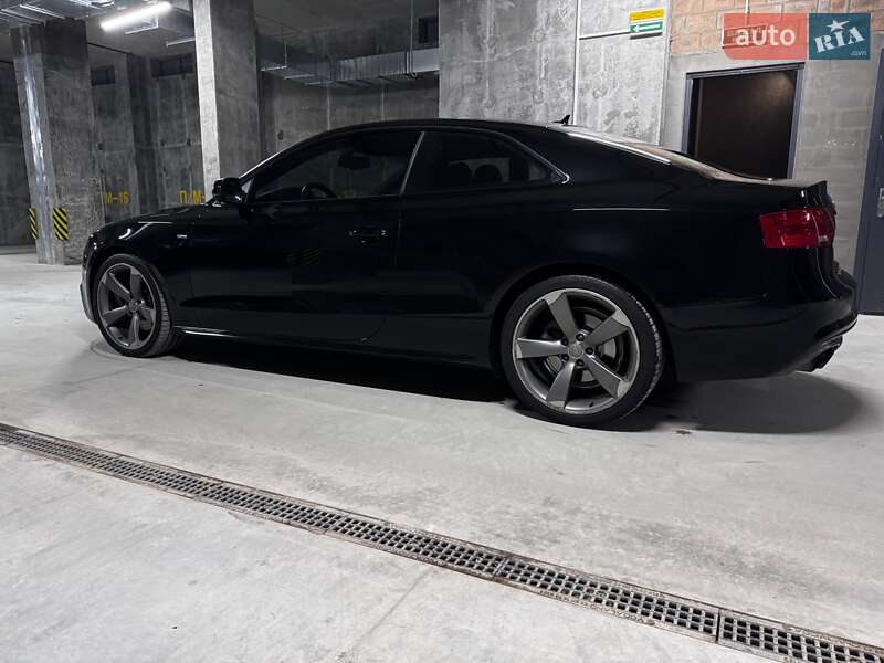 Купе Audi A5 2015 в Львове