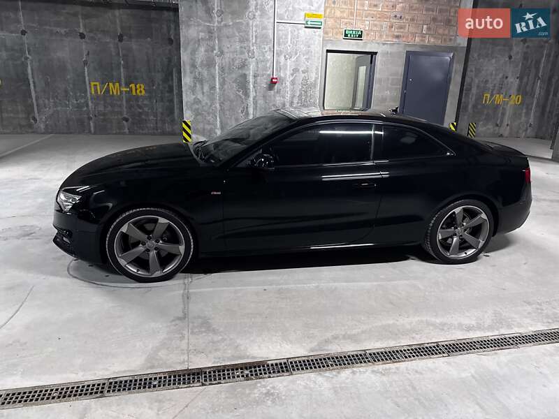 Купе Audi A5 2015 в Львове