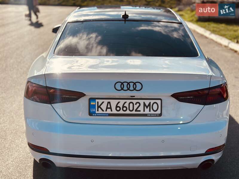 Купе Audi A5 2018 в Киеве