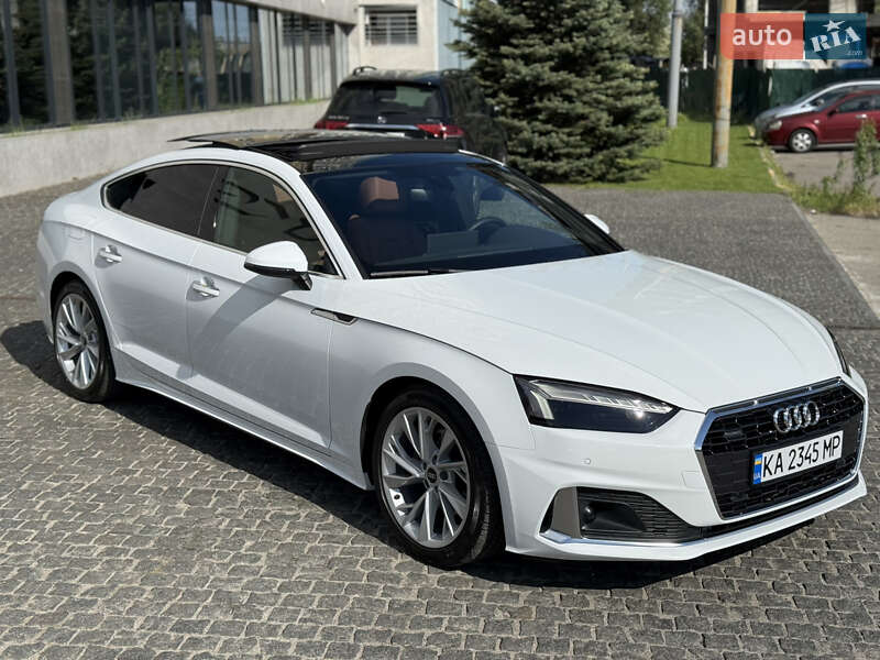 Лифтбек Audi A5 2022 в Днепре