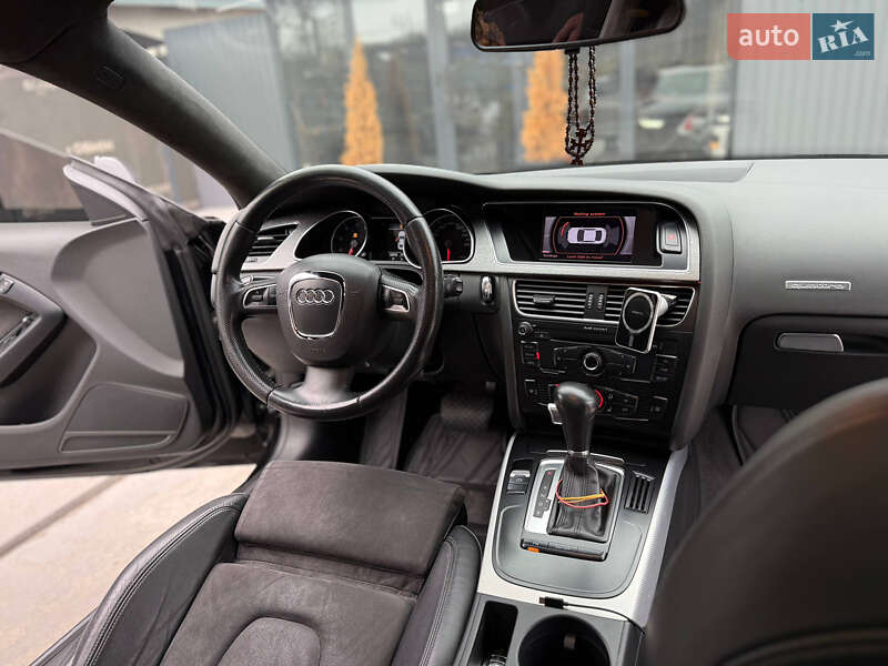 Купе Audi A5 2010 в Києві фото 12 Купе Audi A5 2010 в Києві