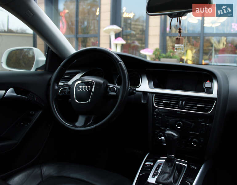 Купе Audi A5 2011 в Одесі