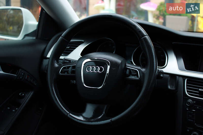 Купе Audi A5 2011 в Одесі