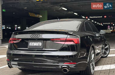 Купе Audi A5 2017 в Киеве