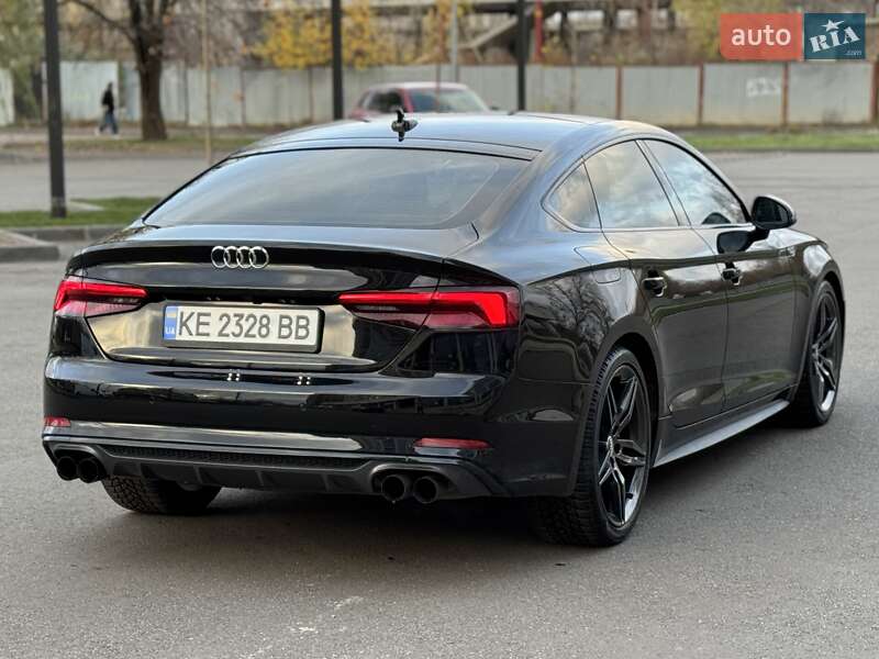 Купе Audi A5 2018 в Днепре