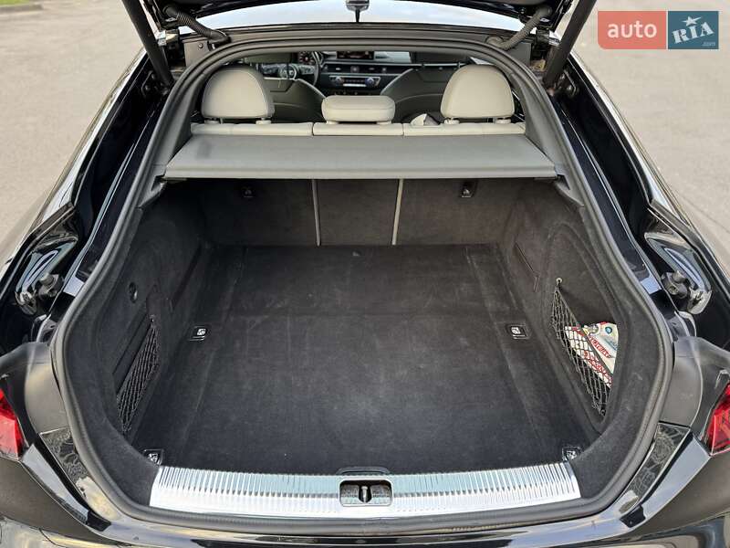 Купе Audi A5 2018 в Днепре