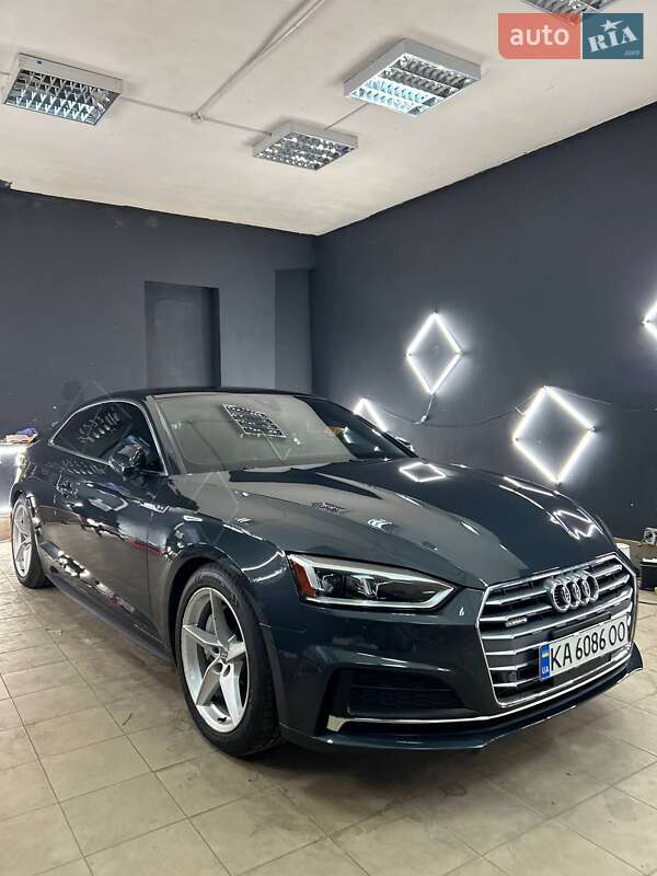 Купе Audi A5 2018 в Киеве