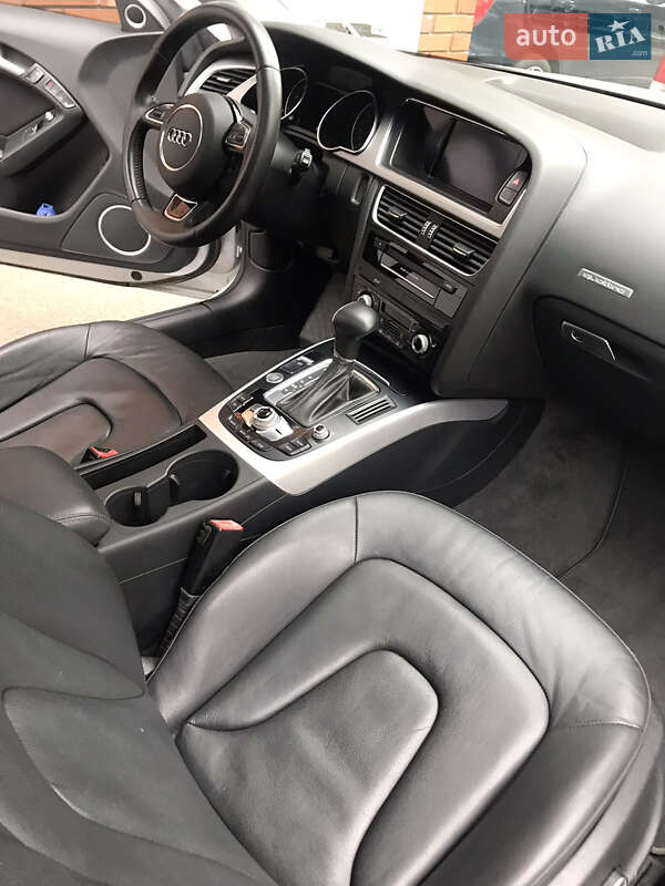 Купе Audi A5 2012 в Киеве