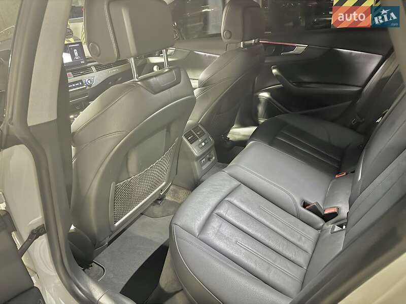 Лифтбек Audi A5 2021 в Киеве