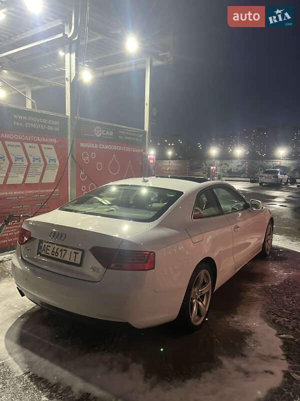 Купе Audi A5 2013 в Киеве