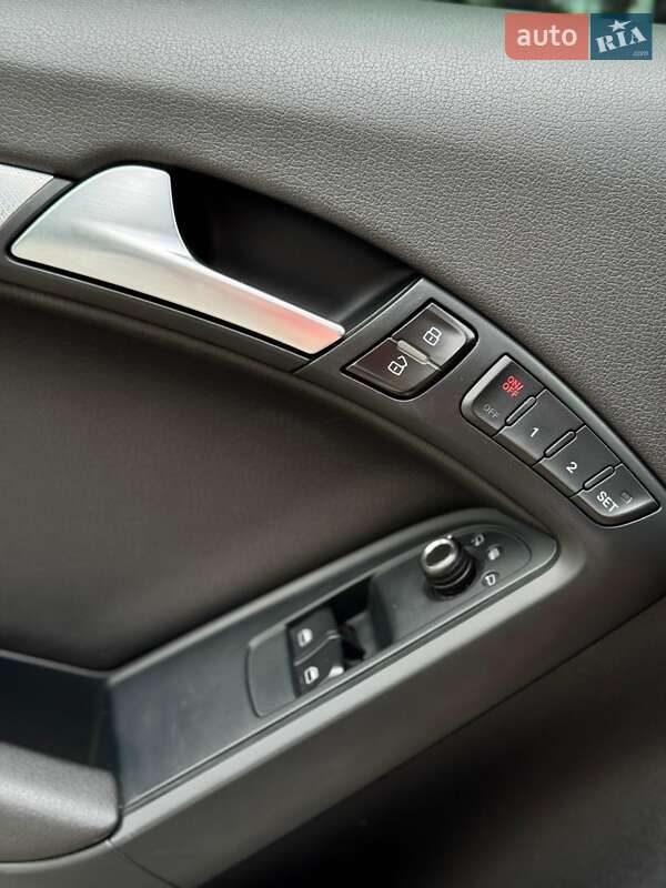 Купе Audi A5 2011 в Львові