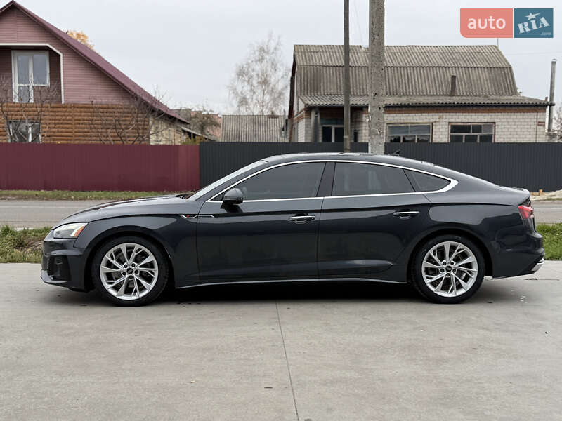 Лифтбек Audi A5 2022 в Барышевке