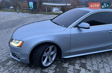 Купе Audi A5 2009 в Черновцах