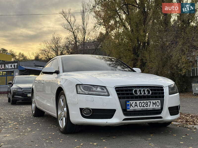 Купе Audi A5 2010 в Киеве