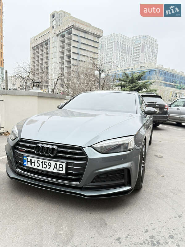 Купе Audi A5 2016 в Одессе