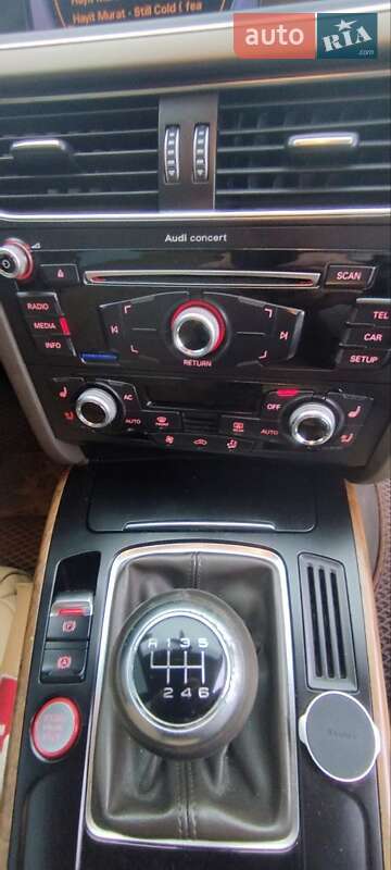 Купе Audi A5 2012 в Раздельной