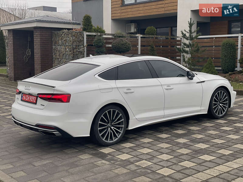 Лифтбек Audi A5 2020 в Стрые