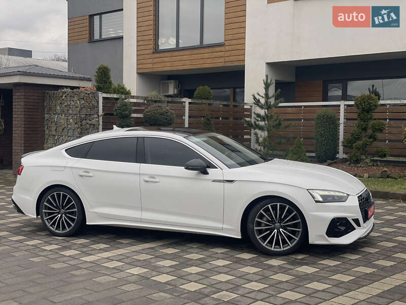 Лифтбек Audi A5 2020 в Стрые