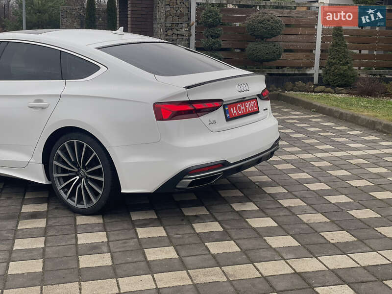 Лифтбек Audi A5 2020 в Стрые