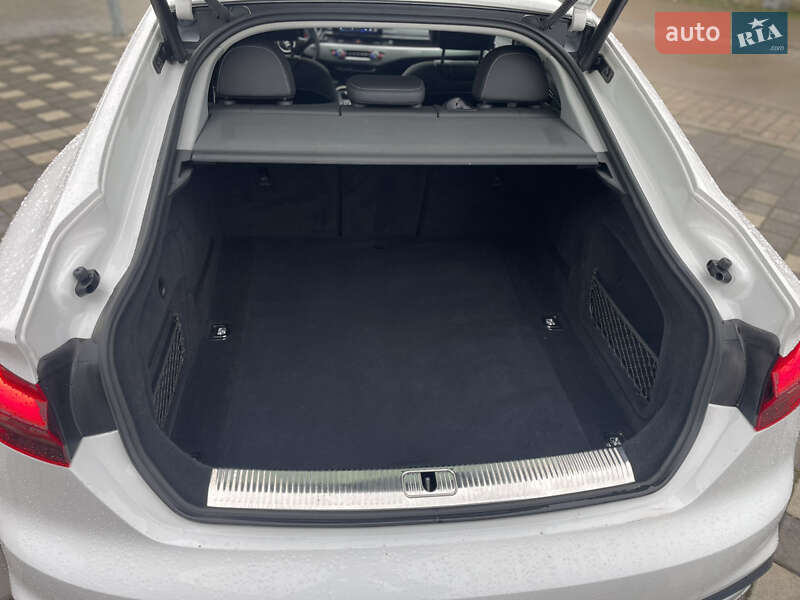 Лифтбек Audi A5 2020 в Стрые