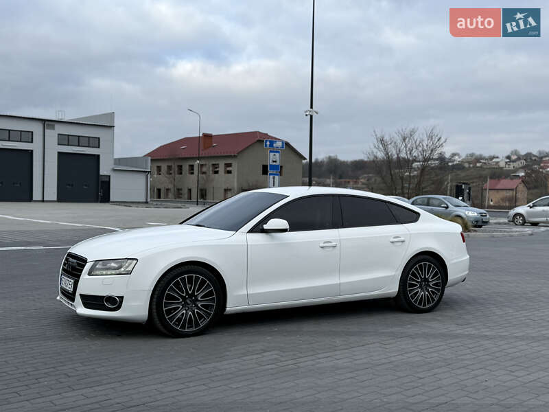Купе Audi A5 2009 в Черновцах