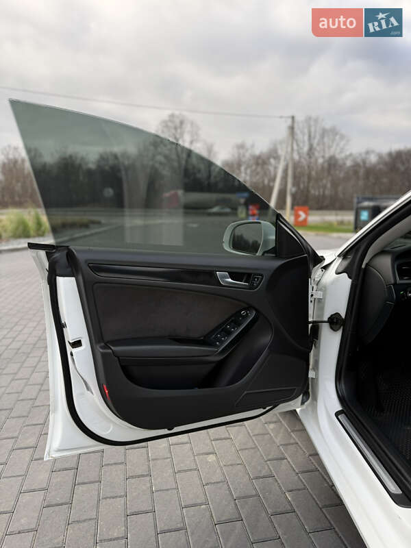 Купе Audi A5 2009 в Черновцах