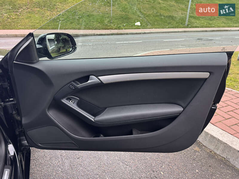 Купе Audi A5 2014 в Киеве