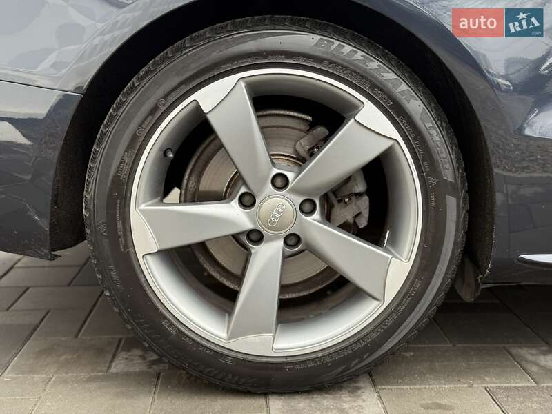 Купе Audi A5 2015 в Киеве