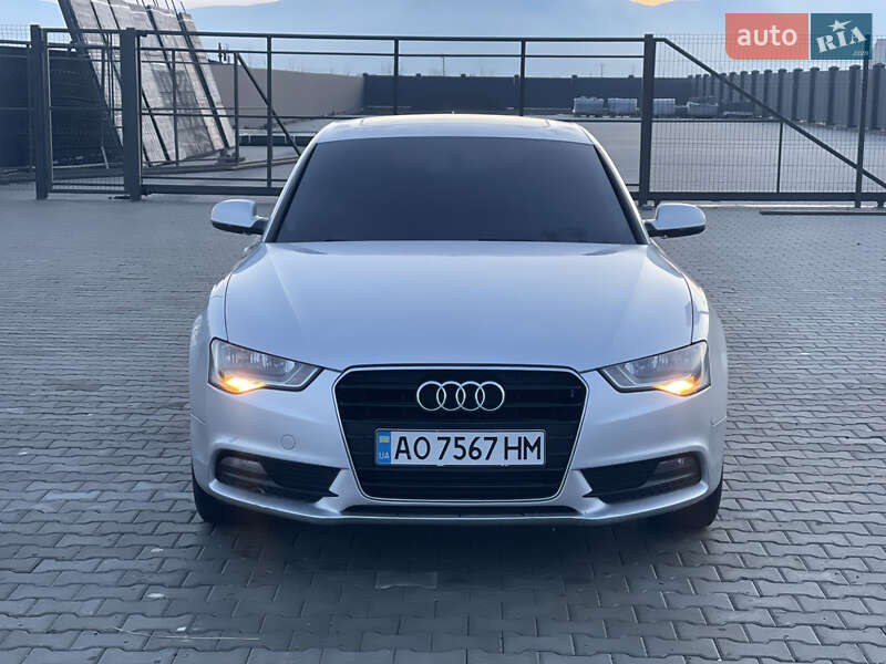 Купе Audi A5 2012 в Хусте